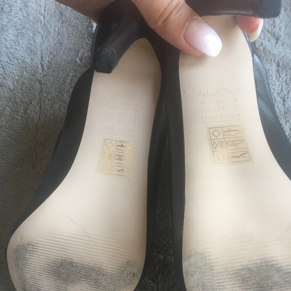Leather Aldo Heels - Picture 3 of 7